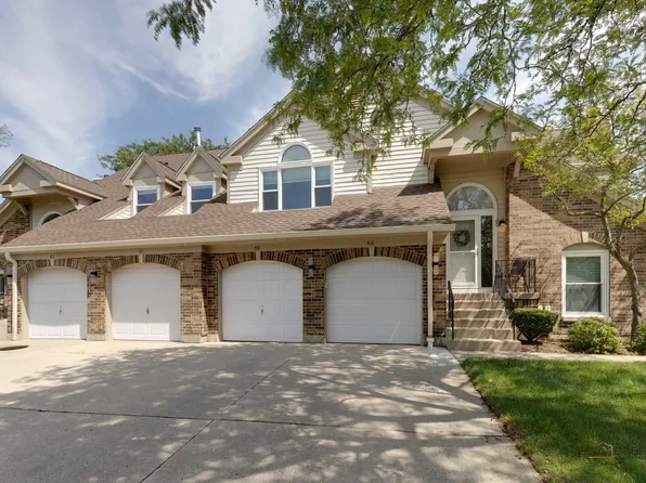60 Willow Pkwy, Buffalo Grove, IL 60089