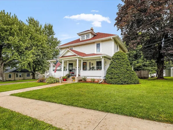406 W Main St, Durand, IL 61024