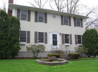 61 Christy Ln, Manchester, NH 03104