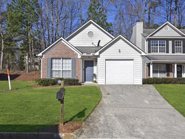 804 Hillandale Ln, Lithonia, GA