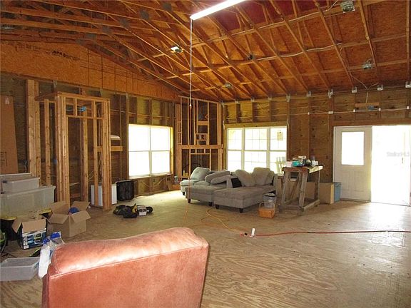 2nd image of 21108 Durden Rd