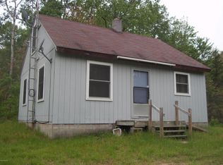 7442 E Freeman Rd, Free Soil, MI 49411