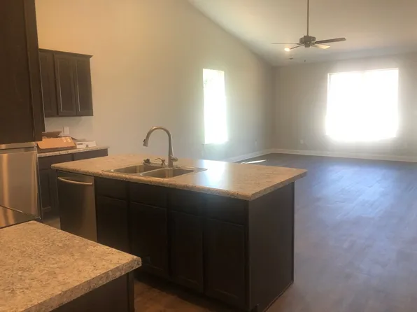 7542 Long Shot Ln #Am109, Knoxville, TN 37918