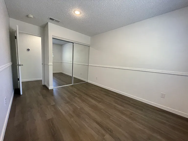 33 Briarwood Ct — Photo 16