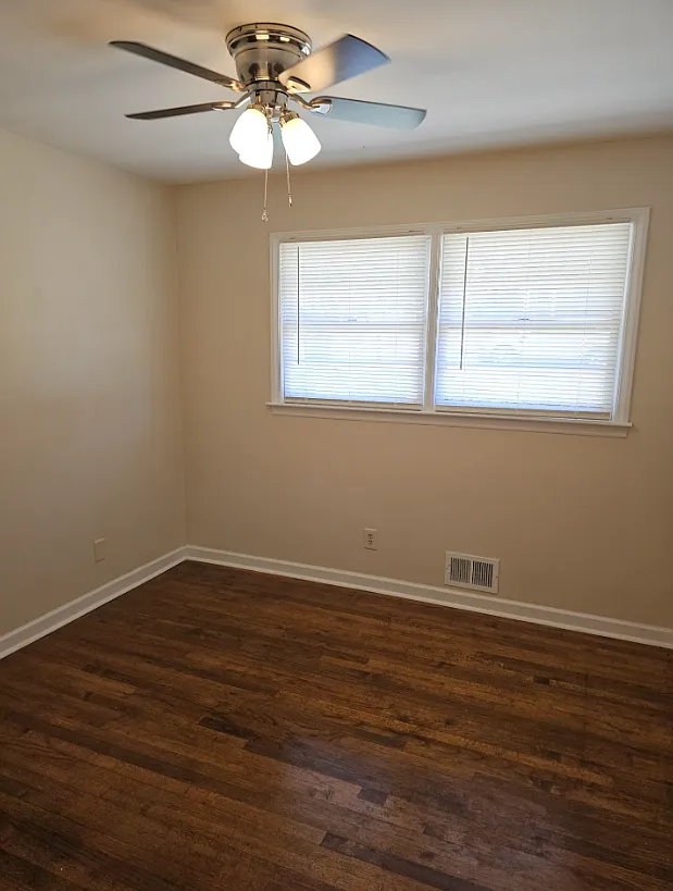 3 bed, 1588 sqft, $1,700 — Photo 4