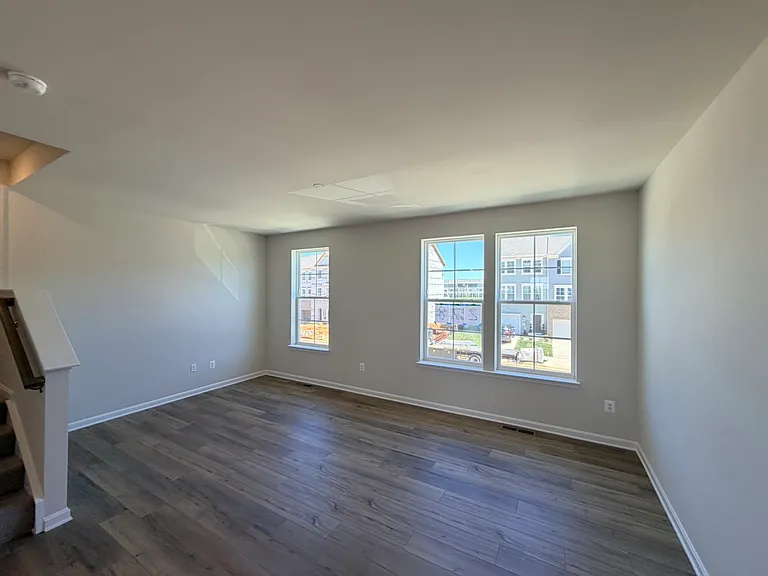 436 Seeback Dr — Photo 20