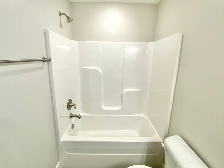 305 Azalea Dr — Photo 15