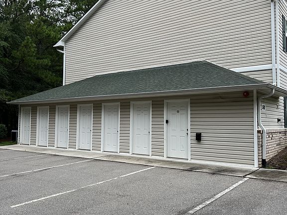 3rd image of 200-500 Holly Pines Dr #512