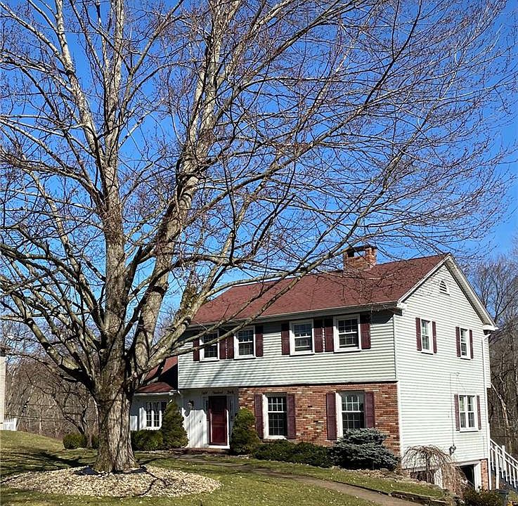 1st image of 830 Westport Dr