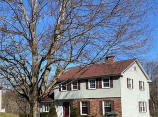 830 Westport Dr, Youngstown, OH 44511