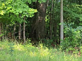 Lillian Rd, Philippi, WV 26416