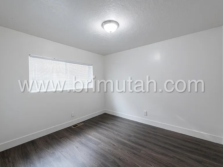 517 S. 1100 E. (NEW) - 3 — Photo 10