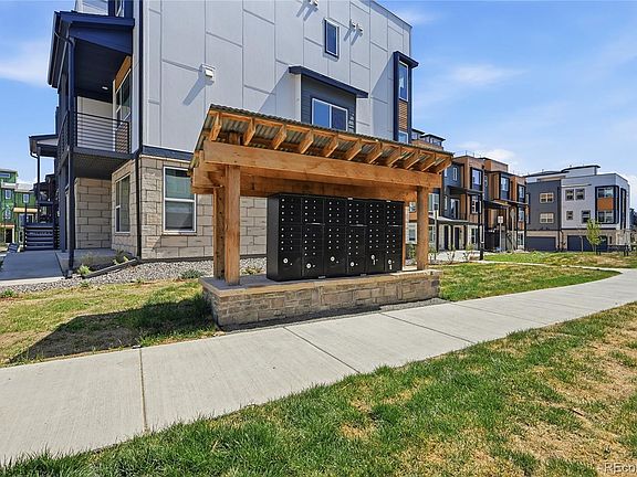 3rd image of 2570 Josephine Way