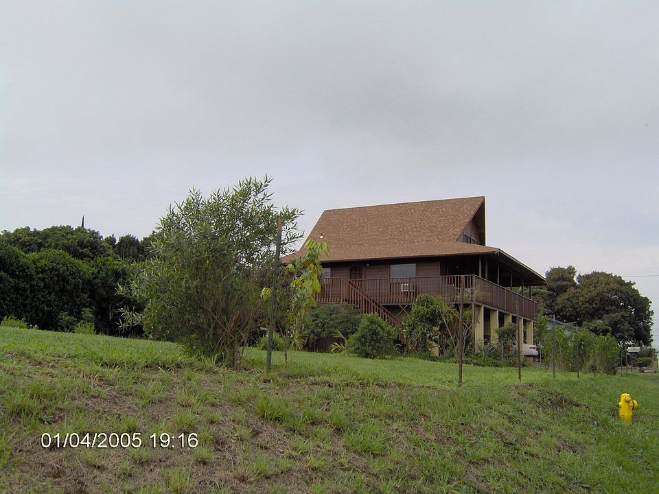 ~ 1/2 acre Lindal Cedar Home