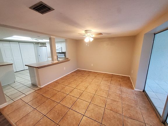 4th image of 1731 Golf Club Dr APT 3