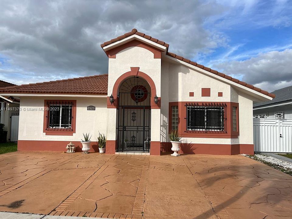 1st image of 8781 NW 141st Ter