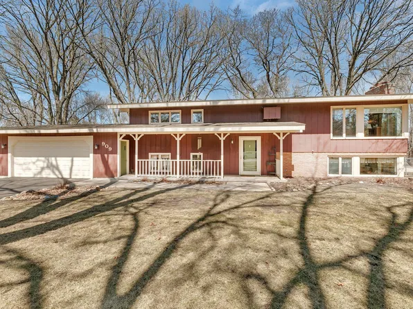 909 Forest Dr, Saint Cloud, MN 56303