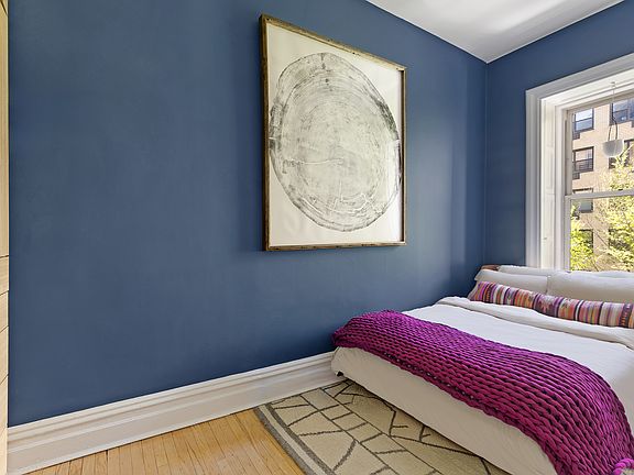 4th image of 317 W 103rd St APT 3F