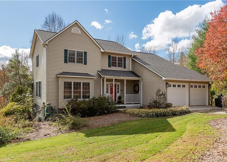 1st image of 23 Westwind Dr