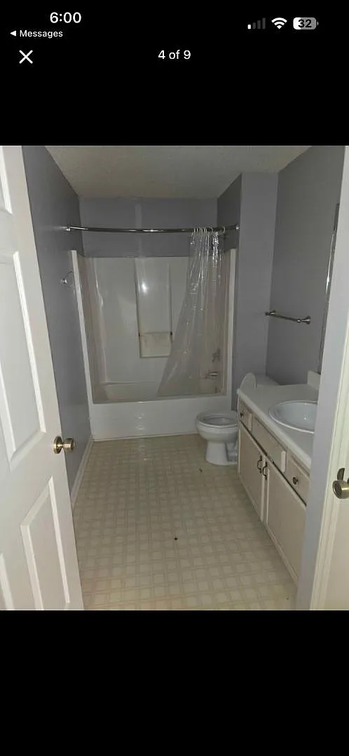 802 Spruill Ct — Photo 3