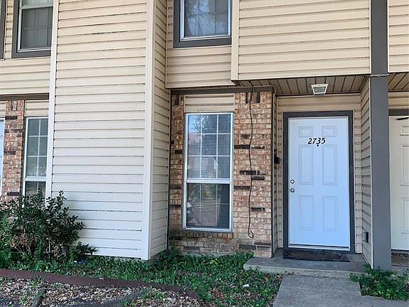 2nd image of 2735 Patricia Ln