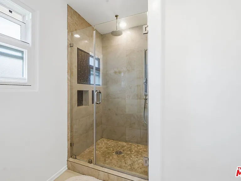 29107 Hillrise Dr — Photo 18