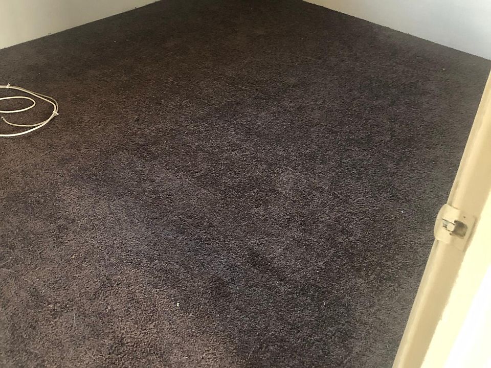 2nd image of 904 Pershing St APT C