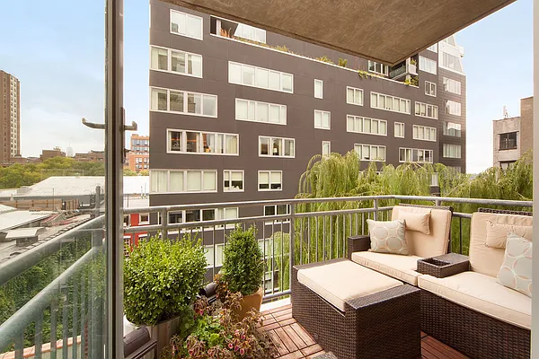 Sold by CORE | media 12