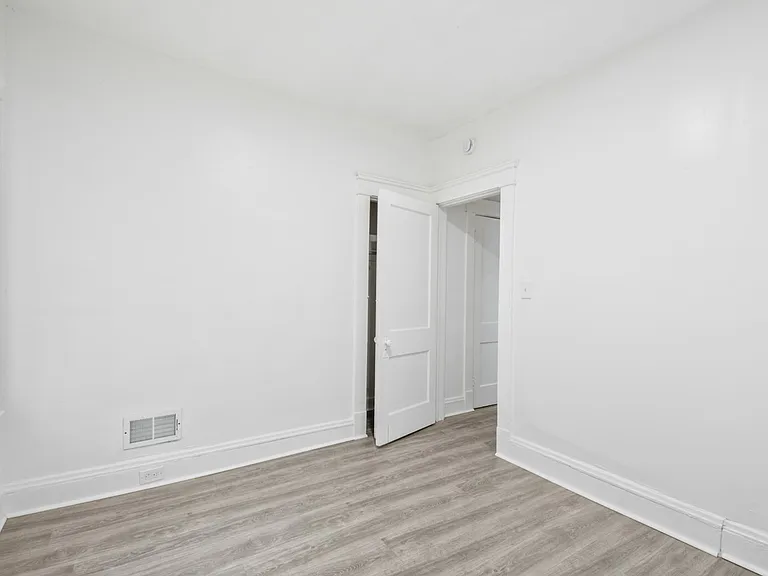 635 E 124th St #B — Photo 10