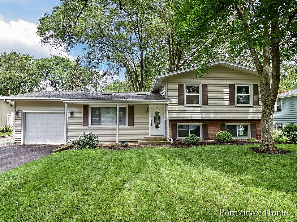 1st image of 3S237 Cypress Dr