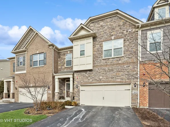 305 Camberley Ln, Lincolnshire, IL 60069