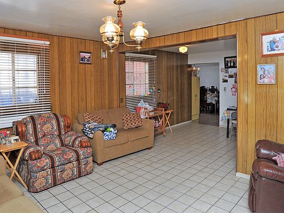 4th image of 4621 S 16th Ave