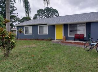 2029 SE Hideaway Cir, Port Saint Lucie, FL 34952