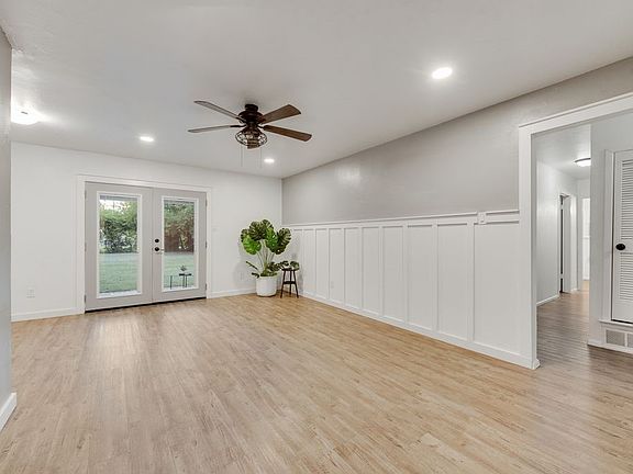 5th image of 913 Childers Ave