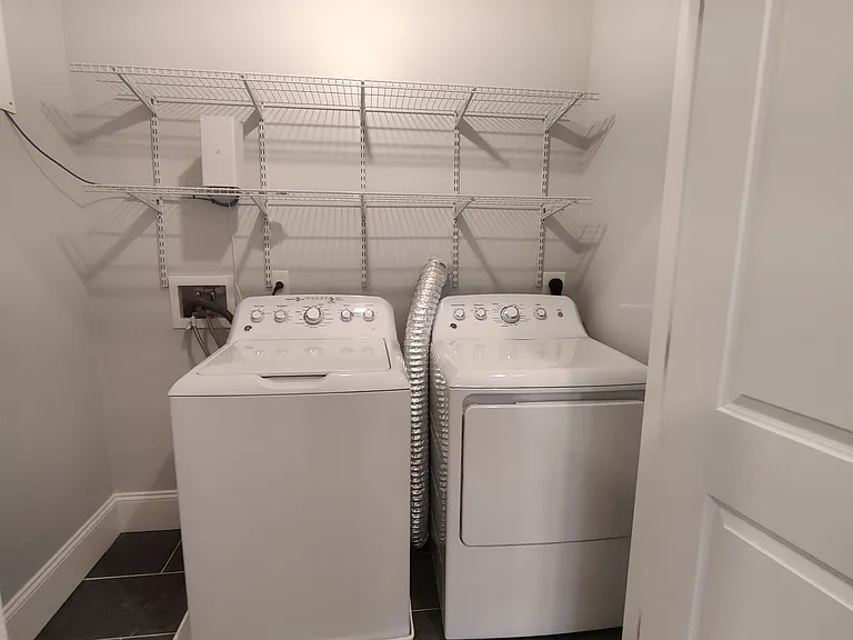135 Franklin St #1 — Photo 15