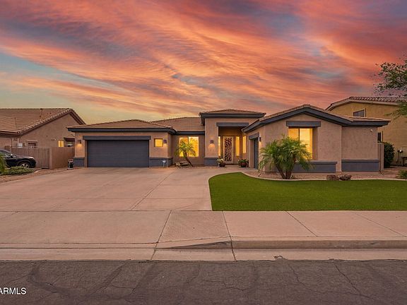 2nd image of 4032 N 149TH Avenue
