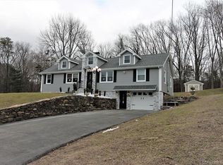 1538 Manchester Rd, Glastonbury, CT 06033