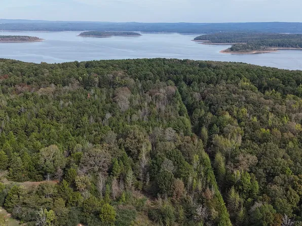 77 Harbor Hill Rd, Heber Springs, AR 72543
