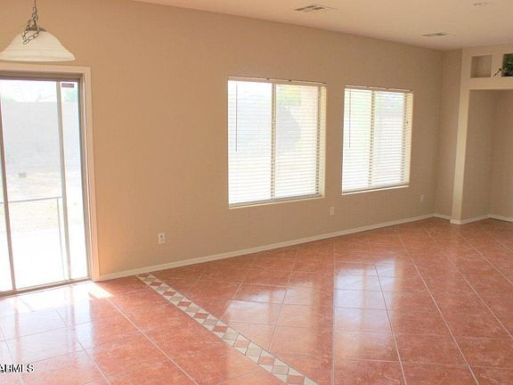 3rd image of 29236 N Sunquest Dr