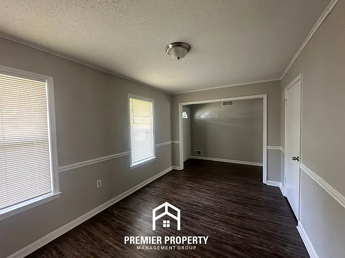 6355 Rockbridge Cv — Photo 2