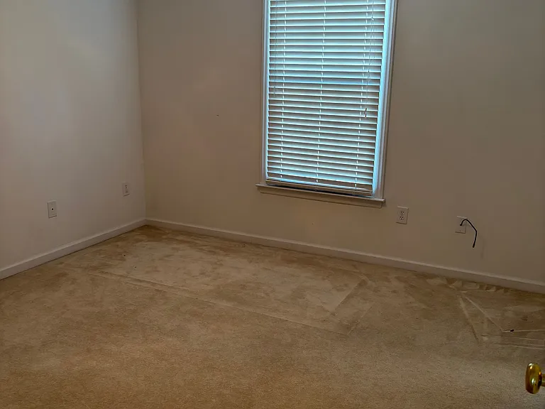 2285 Lubna Dr — Photo 17
