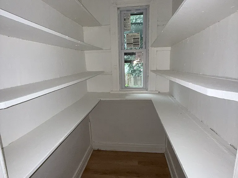 Kitchen Pantry