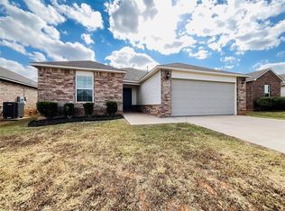 1712 Castle St, Oklahoma City, OK 73120
