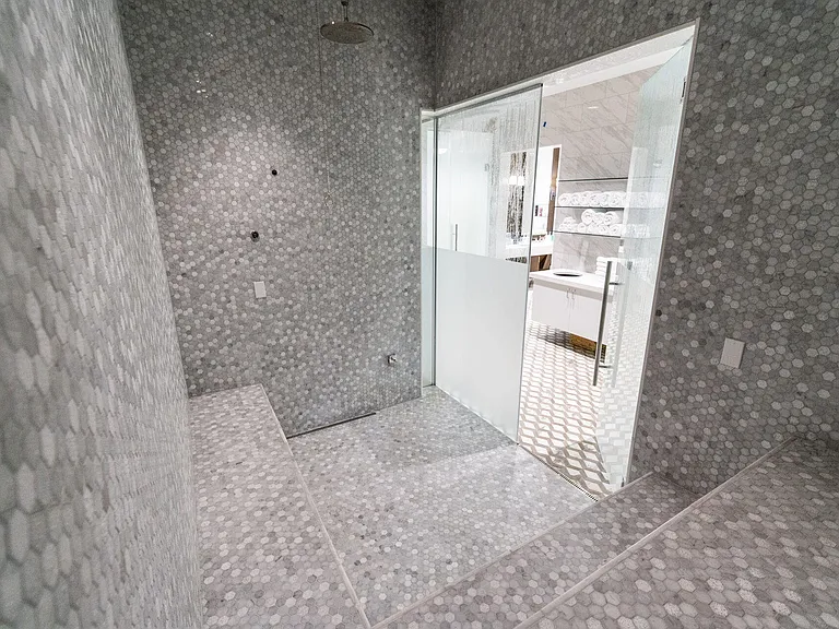 7843 Villa D Este Way — Photo 130
