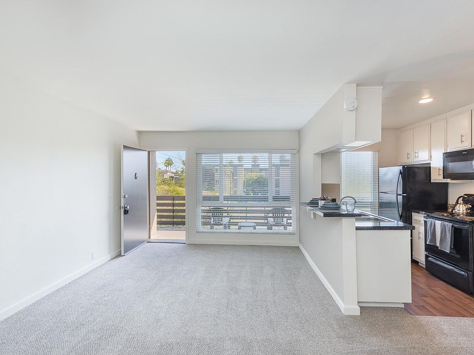 ELAN PACIFIC LOFTS 4467 Dawes St Pacific Beach CA Zillow