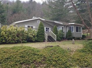 3833 Hemphill Rd, Waynesville, NC 28785