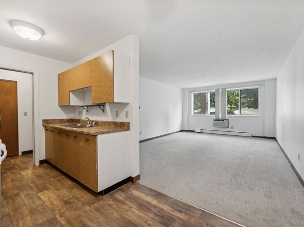 1776 Saint Clair Ave APT 406