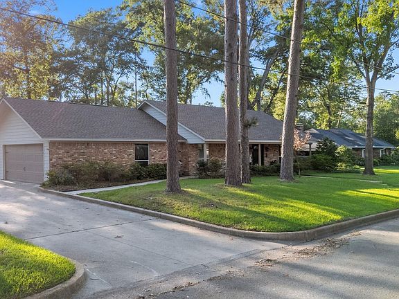 2nd image of 8229 Columbia Dr