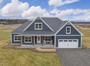 755 SE River Rd, Lake Milton, OH 44429