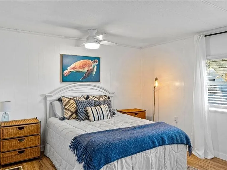 407 Cape Florida Way — Photo 17